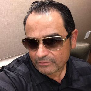 Meet your Posher, Robert